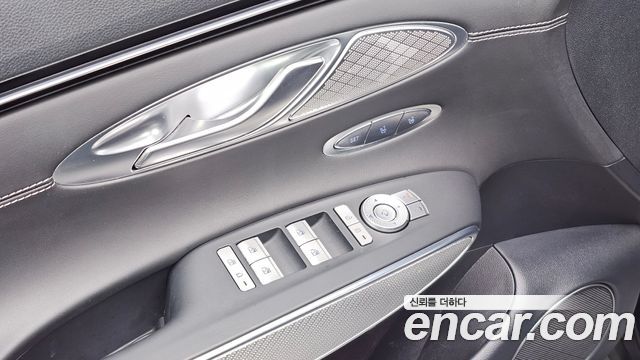 Genesis GV70 2.5T Gasoline 2WD 2023 — фото 29