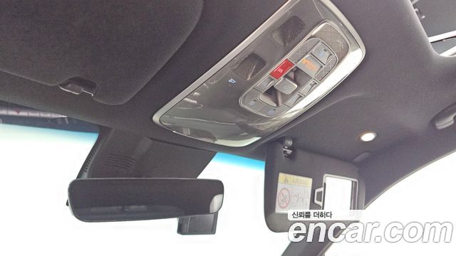Genesis GV70 2.5T Gasoline 2WD 2023 — фото 30