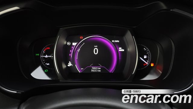 Renault Korea QM6 Gasoline 2WD RE 2018 — фото 8