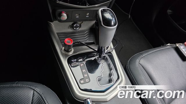 KG Mobility (SsangYong) Tivoli Diesel VX 2WD 2016 — фото 9