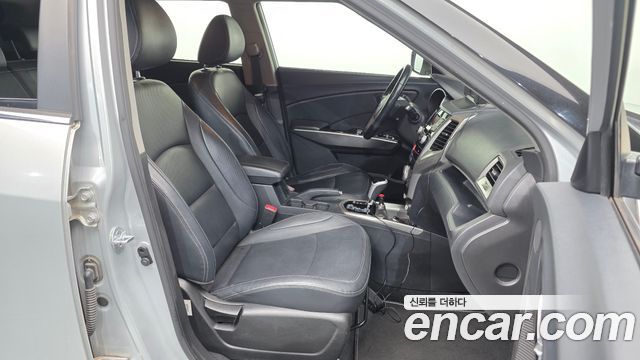 KG Mobility (SsangYong) Tivoli Diesel VX 2WD 2016 — фото 11