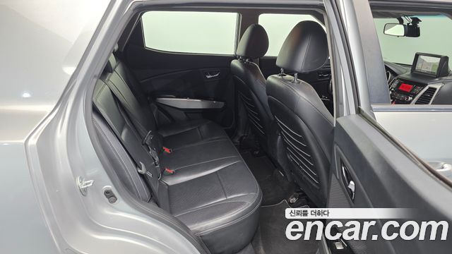 KG Mobility (SsangYong) Tivoli Diesel VX 2WD 2016 — фото 12
