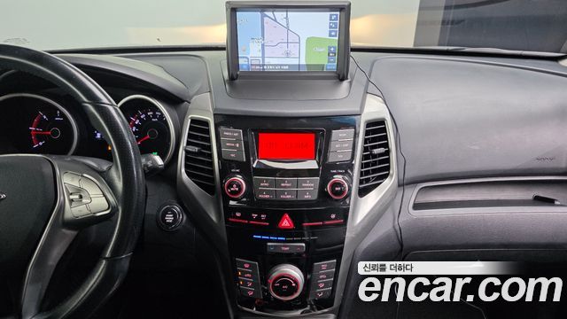 KG Mobility (SsangYong) Tivoli Diesel VX 2WD 2016 — фото 14