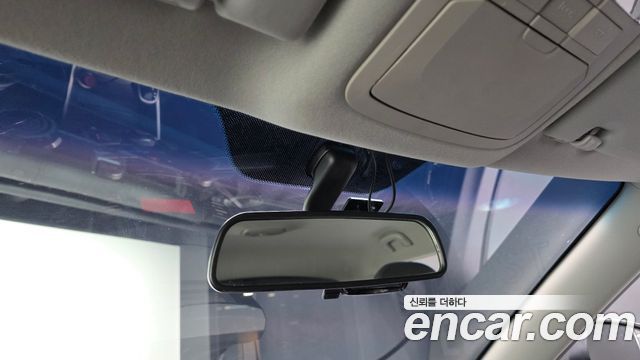 KG Mobility (SsangYong) Tivoli Diesel VX 2WD 2016 — фото 17