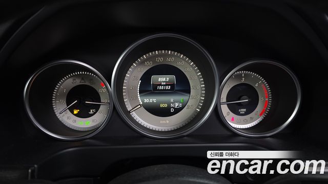 Mercedes-Benz E-Class (W212) E220 Bluetec Avantgarde Sport 2016 — фото 8