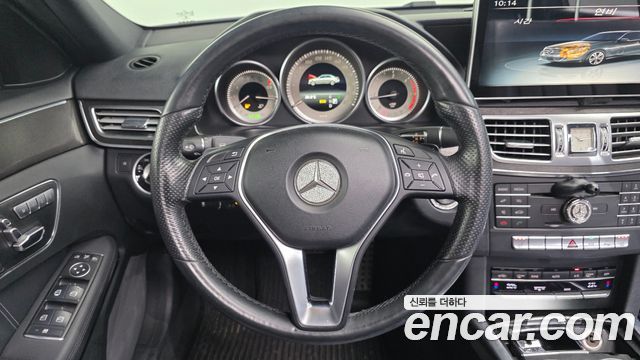 Mercedes-Benz E-Class (W212) E220 Bluetec Avantgarde Sport 2016 — фото 13