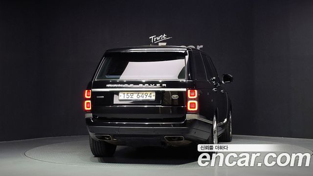 Land Rover Range Rover (IV) 4.4 SDV8 AB DIESEL 2018 — фото 4