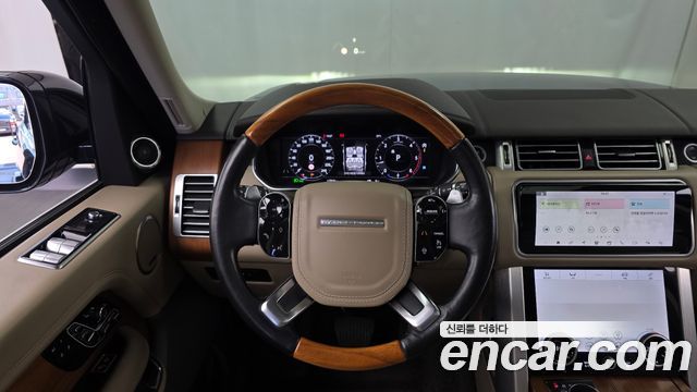 Land Rover Range Rover (IV) 4.4 SDV8 AB DIESEL 2018 — фото 14