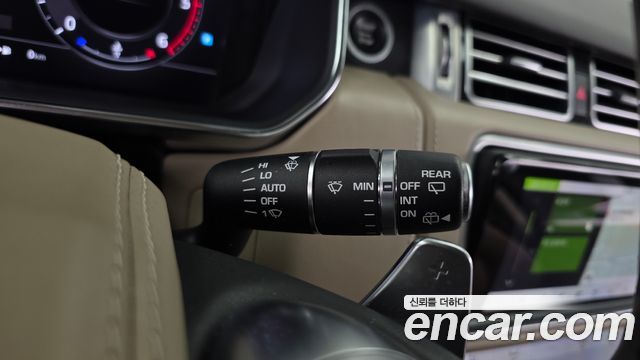 Land Rover Range Rover (IV) 4.4 SDV8 AB DIESEL 2018 — фото 28