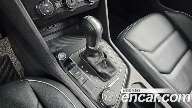 Volkswagen Tiguan (II) 2.0 TDI 4Motion Prestige 2018 — фото 9