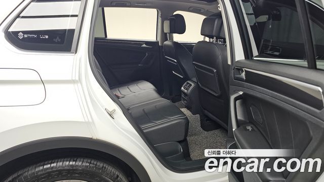 Volkswagen Tiguan (II) 2.0 TDI 4Motion Prestige 2018 — фото 11