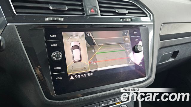 Volkswagen Tiguan (II) 2.0 TDI 4Motion Prestige 2018 — фото 14