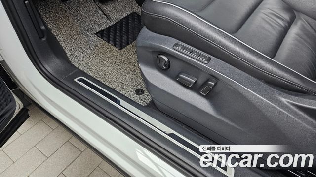 Volkswagen Tiguan (II) 2.0 TDI 4Motion Prestige 2018 — фото 28