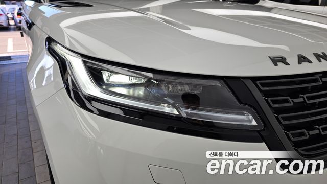 Land Rover Range Rover Velar 2.0 P250 Dynamic SE 2026 — фото 22