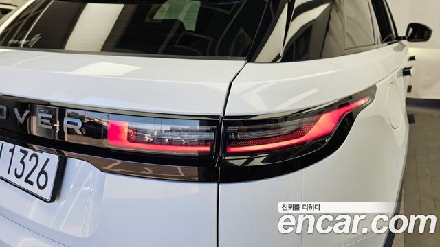 Land Rover Range Rover Velar 2.0 P250 Dynamic SE 2026 — фото 23