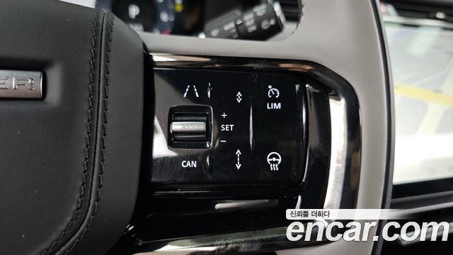 Land Rover Range Rover Velar 2.0 P250 Dynamic SE 2026 — фото 26