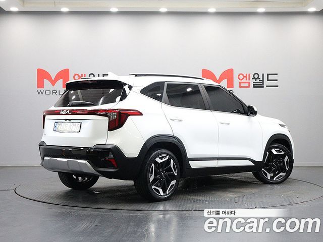 Kia Seltos Gasoline 1.6 Turbo 2WD Signature 2023 — фото 3