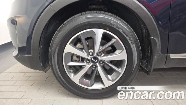Kia Sorento Diesel 2.0 2WD Prestige 2020 — фото 5