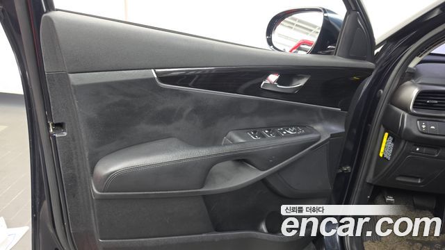Kia Sorento Diesel 2.0 2WD Prestige 2020 — фото 24