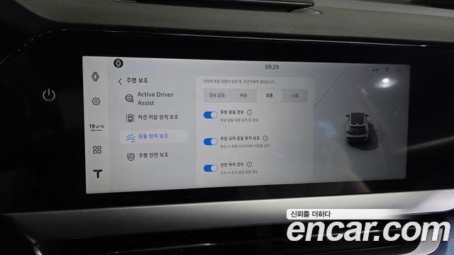 Renault Korea Filante 1.5 E-Tech Esprit Alpine 2WD 2027 — фото 16