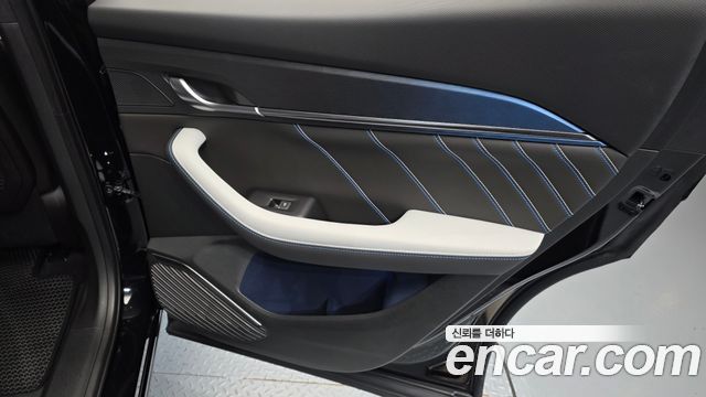 Renault Korea Filante 1.5 E-Tech Esprit Alpine 2WD 2027 — фото 25
