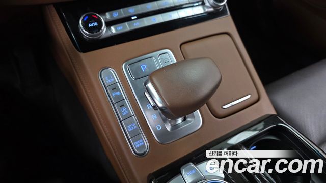 Genesis G90 3.8 AWD Luxury 2019 — фото 9