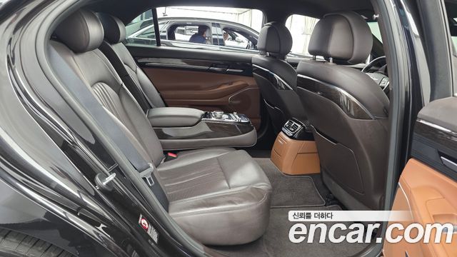 Genesis G90 3.8 AWD Luxury 2019 — фото 12