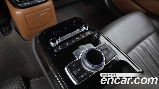 Genesis G90 3.8 AWD Luxury 2019 — фото 19