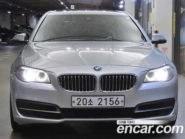BMW 5 Series (F10) 528i 2015 — фото 2