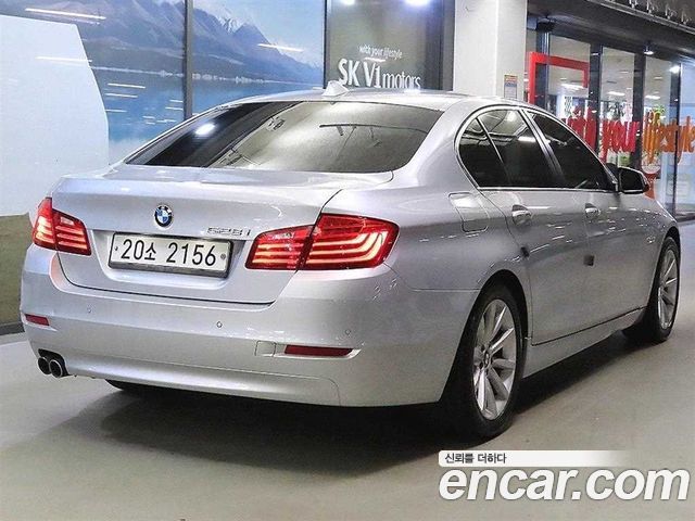 BMW 5 Series (F10) 528i 2015 — фото 4