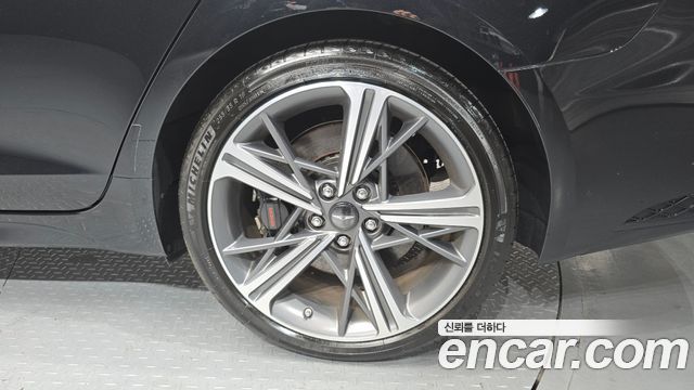 Genesis G70 Shooting Brake Gasoline 2.5T 4WD 2025 — фото 27