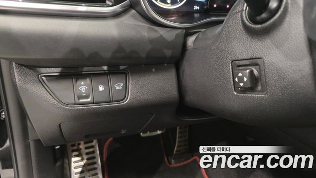 Genesis G70 Shooting Brake Gasoline 2.5T 4WD 2025 — фото 33