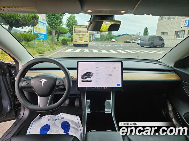 Tesla Model 3 Standard Range Plue RWD 2020 — фото 10