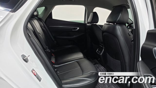 Hyundai Sonata Hybrid (DN8) Premium Plus 2023 — фото 12