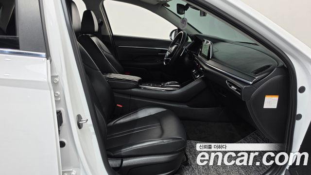 Hyundai Sonata Hybrid (DN8) Premium Plus 2023 — фото 26