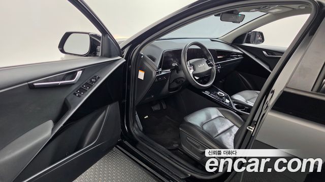 Kia Niro EV Air 2023 — фото 10