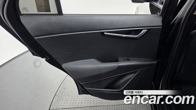Kia Niro EV Air 2023 — фото 25