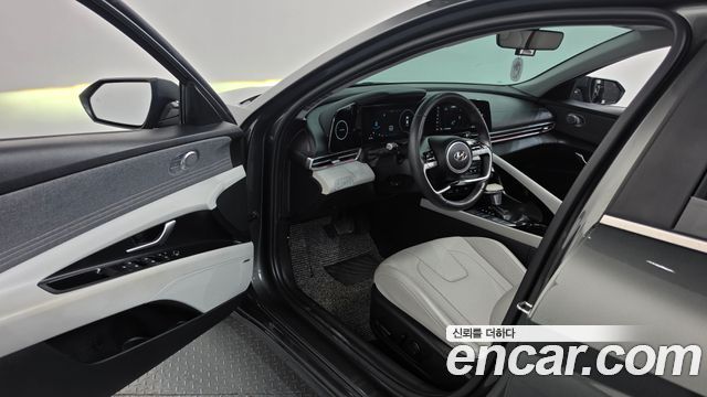 Hyundai Avante Hybrid (CN7) Inspiration 2021 — фото 10