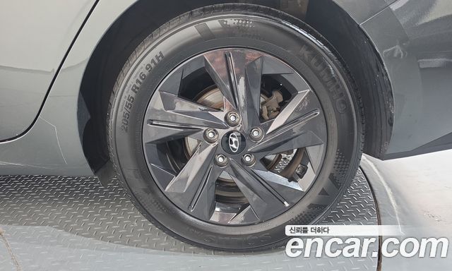 Hyundai Avante Hybrid (CN7) Inspiration 2021 — фото 21