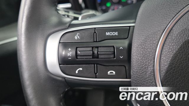 Kia K5 Hybrid (III) Trendy 2023 — фото 20