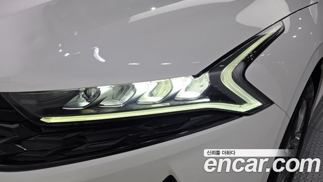 Kia K5 Hybrid (III) Trendy 2023 — фото 28