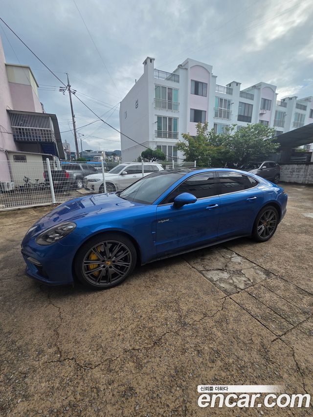 Porsche Panamera (971) 4.0 Turbo S E-Hybrid 2021 — фото 4