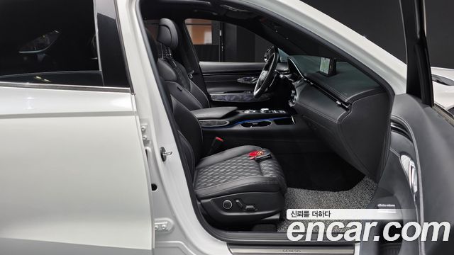 Genesis GV70 2.5T Gasoline AWD 2022 — фото 26