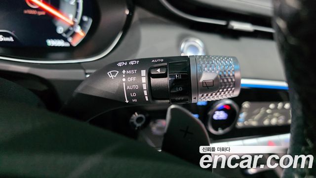 Genesis GV70 2.5T Gasoline AWD 2022 — фото 27