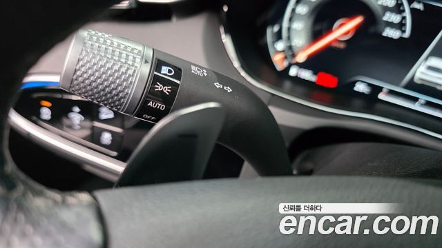 Genesis GV70 2.5T Gasoline AWD 2022 — фото 28