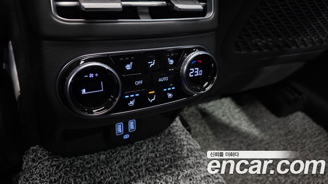 Genesis GV70 2.5T Gasoline AWD 2022 — фото 31