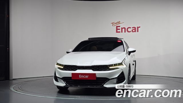 Kia K5 (III) 2.0 Signature 2023 — фото 3