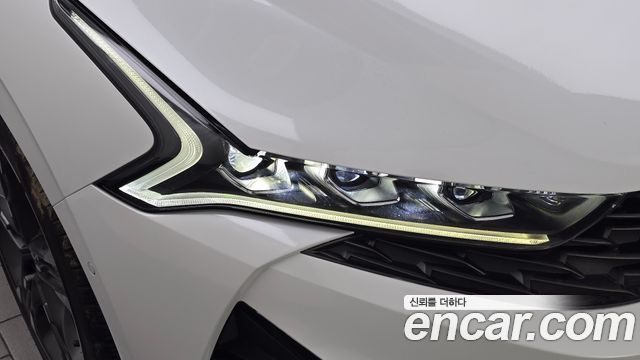 Kia K5 (III) 2.0 Signature 2023 — фото 22