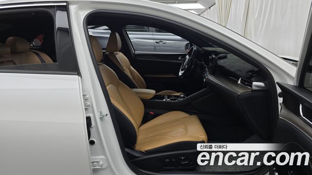 Kia K5 (III) 2.0 Signature 2023 — фото 26