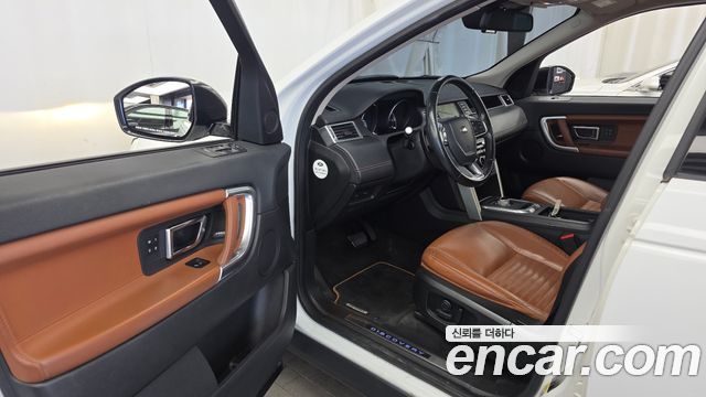 Land Rover Discovery Sport 2.2 SD4 HSE Luxury 2015 — фото 10